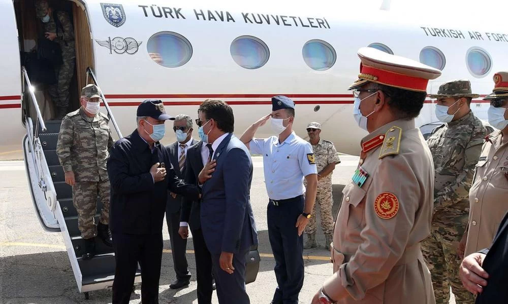 Εσπευμένα στη Λιβύη ο Χουλουσί Ακάρ